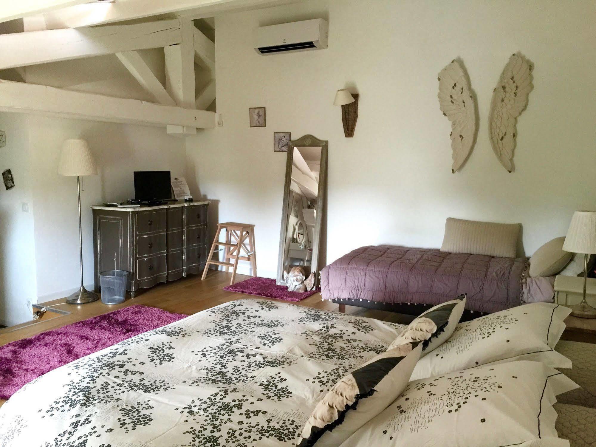 Clos De La Colombe Pouzols Esterno foto
